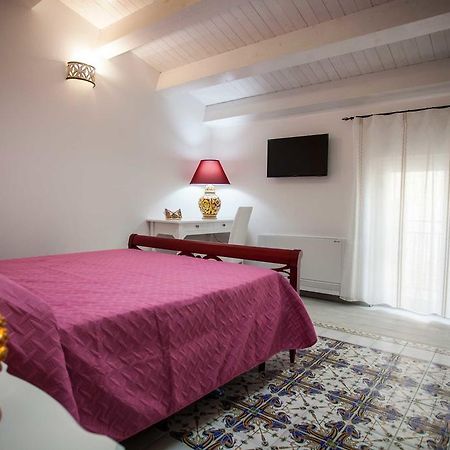 Hotel Palazzo Pagliaro Santo Stefano di Camastra Exteriér fotografie